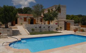 Agrotiko Traditional Houses